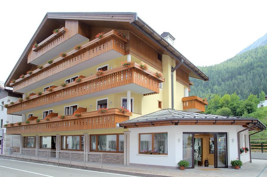 Hotel Garni Posta Forno di Zoldo Bagian luar foto